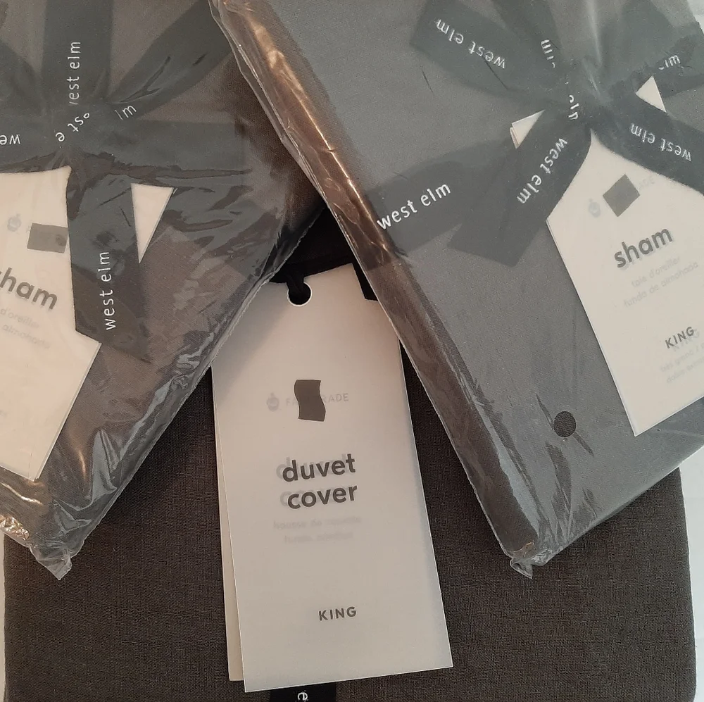 West Elm KING Belgian Flax Linen Duvet cover & 2 King shams Slate